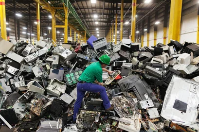 Electronic Waste Recycling Shredder